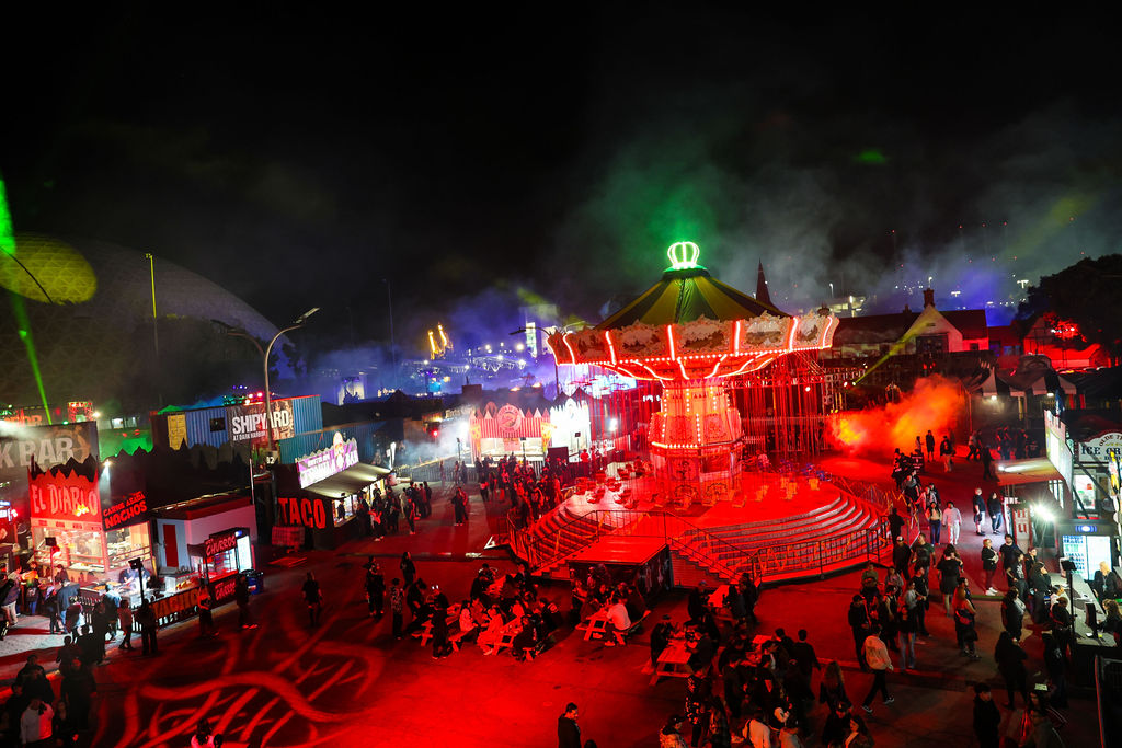 darkharborhalloween.com